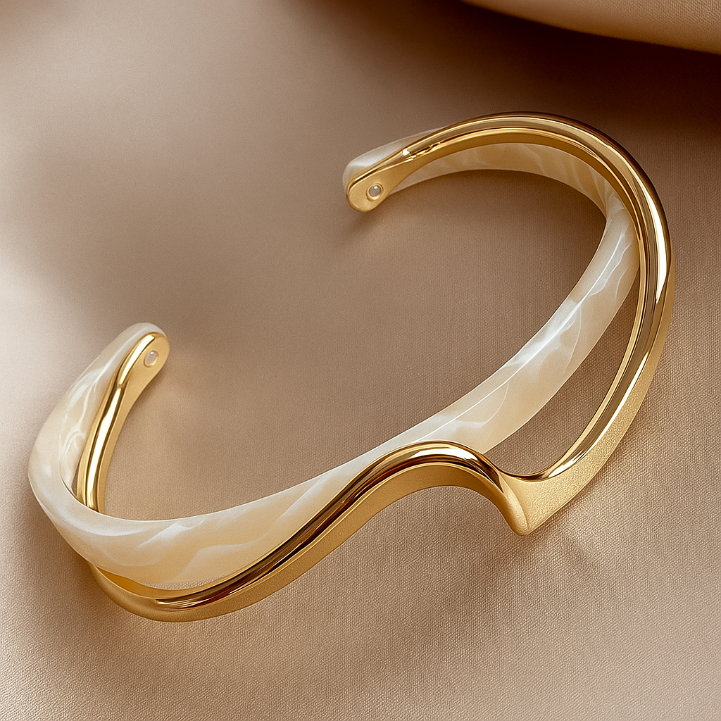 צמיד זהב אלגנטי משובץ אופל לבן