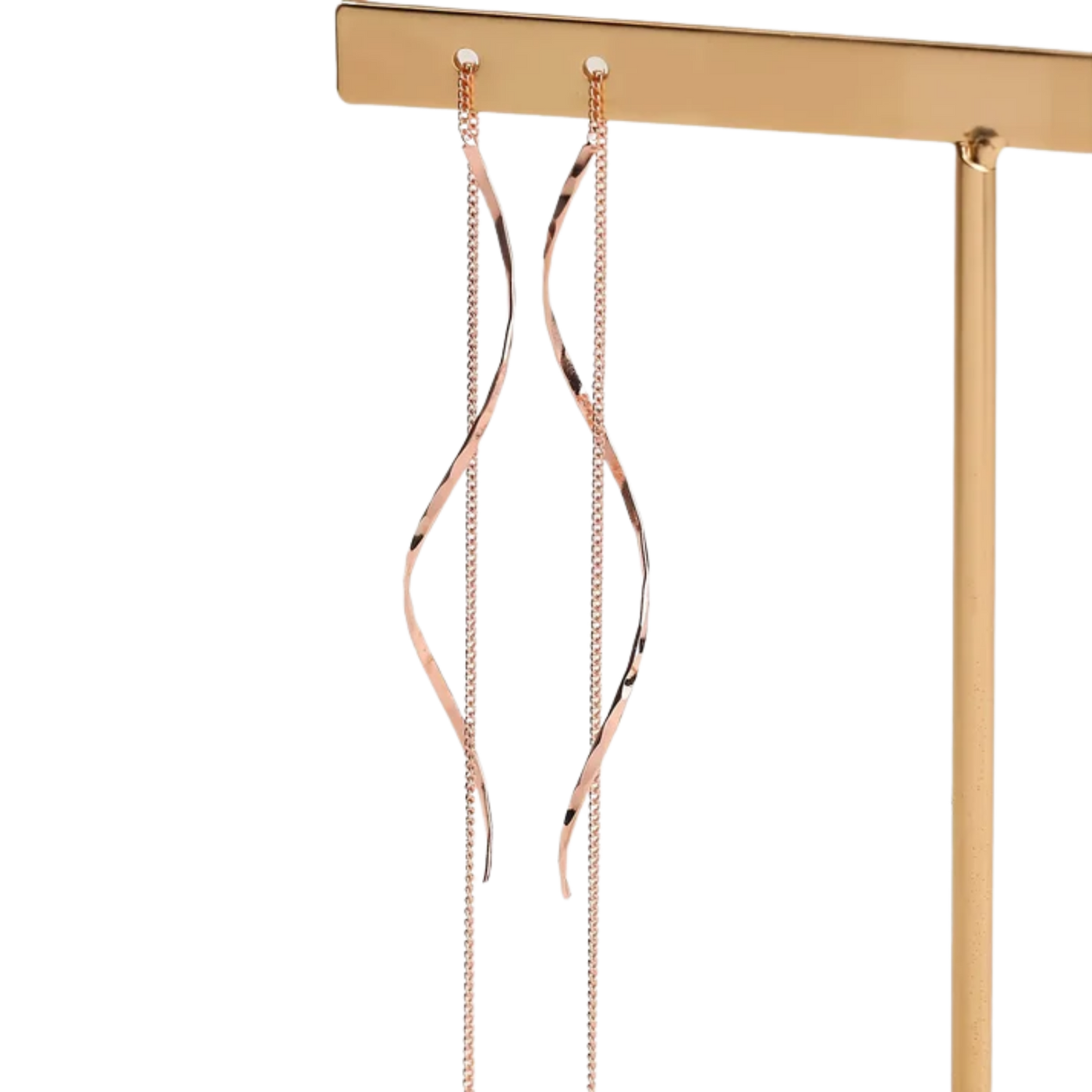 עגילים ארוכים עם עיצוב גלי