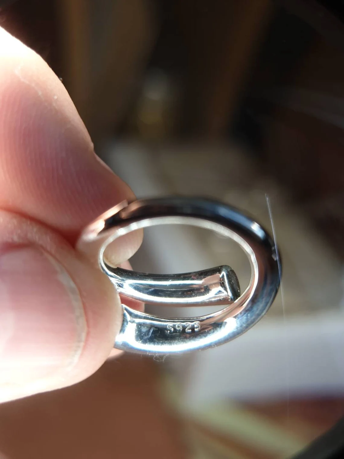 טבעת מתכווננת מעוצבת מפלדת אל חלד