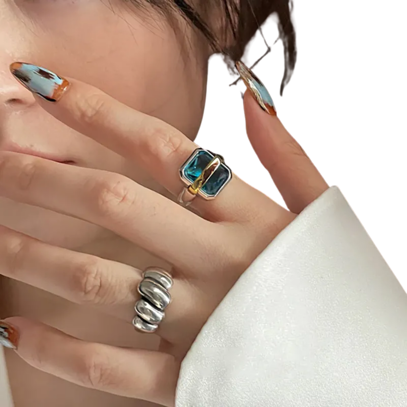 טבעת כסף עם זירקון כחול