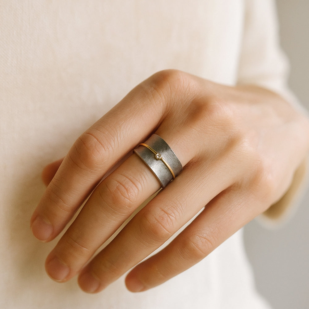 טבעת כסף זירקוניה וינטג' גולדן ליין