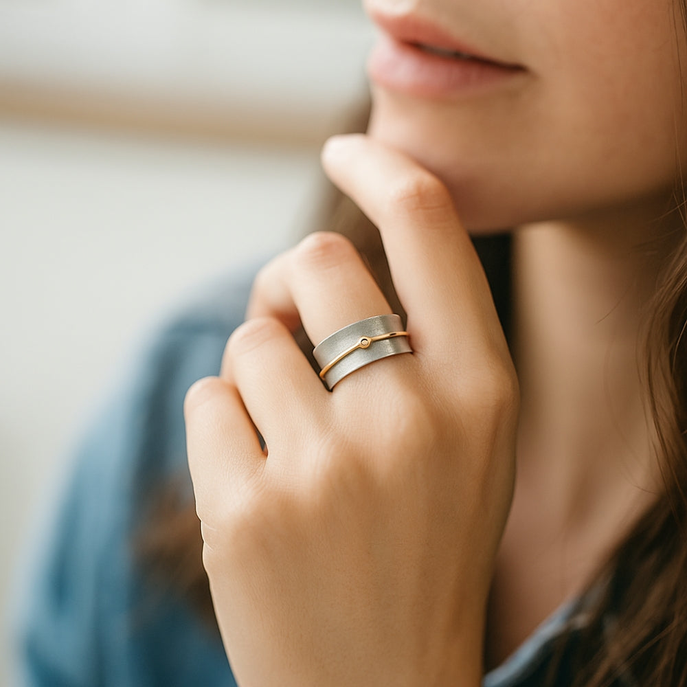 טבעת כסף זירקוניה וינטג' גולדן ליין