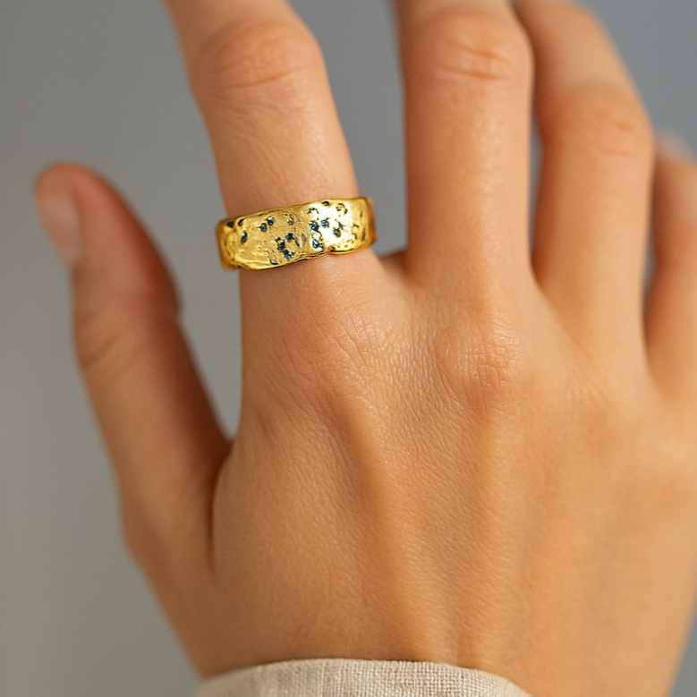 זוהר - טבעת אבן כחולה